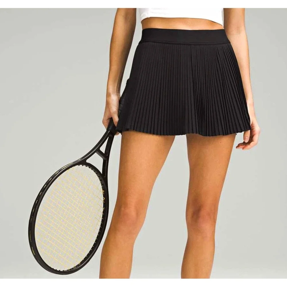 Lululemon Varsity High-Rise Pleated Tennis Skirt Black women's Size 12